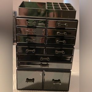 Make-up storage countertop vanity organizer cabinet • New